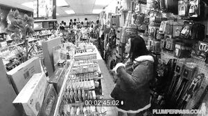 Bella Bendz - Shoplifting Santa in HD