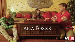 Alexia Anders - Miss Santa Needs Sugar