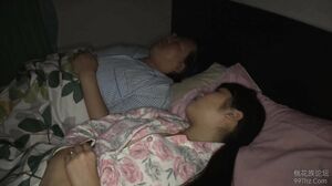 OKSN-293 My son's sexual desire goes out of control in the middle of the night, and my mother who sleeps defenselessly is at night! The mother, whose mind and body are dominated by pleasure, plays  (5)