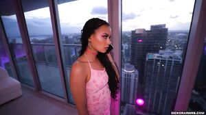 Ari Alectra - Clean My Sweaty Asshole After The Date