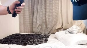 The gal who picked up a girl on a business trip and brought her to a business hotel is a famous YouTube star!