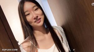Natural G-cup Loud panting voice 모바일!When I went to warn the neighbors, I was seduced and uprooted by a slender beautiful woman in heat max!