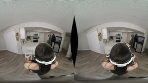 Sofie Reyez - VR: Virtual Reyez