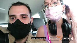 Wolf Wagner - College nerd fuck! Playing videos games while getting dicked down: Liz Rainbow