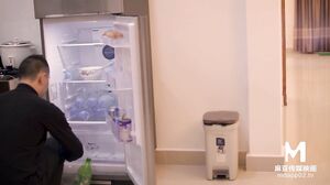 ModelMedia Asia - Lascivious new year