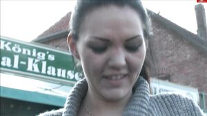 Publicfick - schwanzgeil im Biergarten mit LouJaxx