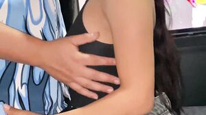 Yaresita Small - Quintita Con El Novio De Mi Amiga