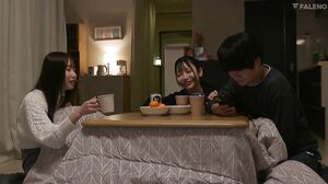 FSDSS-960 Little devil girlfriend’s best friend kneads her nipples all night long and easily gets pinched and eaten by her Nipples NTR – Ekoi Sora