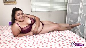 SluttyBBWs - Dahlia Von Knight gets cum covered tits