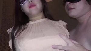 Creampie, 26-year-old young wife’s dynamic, voluptuous naked body and beautiful breasts. An acquaintance lent me her exquisite body…