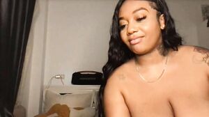 Stunning Mzzz's gush has every man coming back