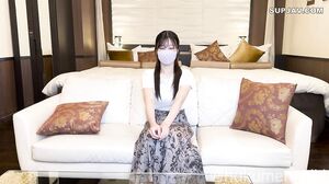 Sequel with full face revealed! The second work of a beautiful woman with divine breasts and a divine body! A live call to her boyfriend Nori⚫︎-kun in the middle of her first threesome. Bonus: oily sex. The largest amount of sperm ever is released three t
