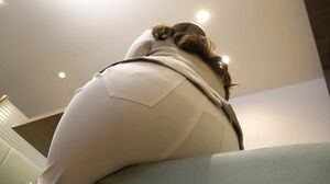 PARATHD-4113 My female boss was working at a delivery health service, so I took advantage of her weakness. (14) ~ The manager of a mobile phone shop with a huge ass, 50 years old