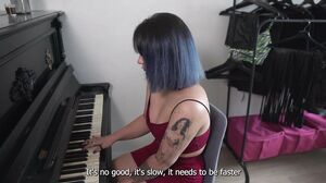 Poorpornactor - She's better with a Dick than a Piano