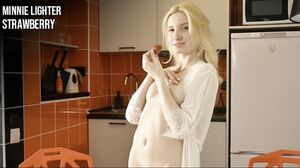 FemJoy - Minnie Lighter - Strawberry
