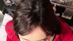 Cute asian swallowing cock (1440)