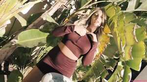 Kayley Gunner - Hardcore Pussy Penetration With Photographer