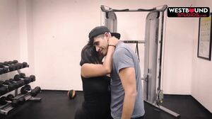 Sexy Latina MILF Kesha Ortega Fucking With a Gym Guy