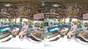 Shrooms Q: Young & Juicy Mix in 4K