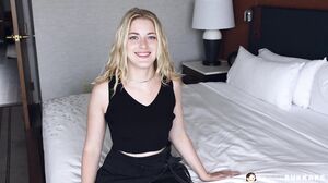 Claire Cumshot Central (1440)