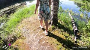 Alisa Lovely - Taxi Driver Picked up Girl on a Forest Road took her to the River and Fucked her Outdoors