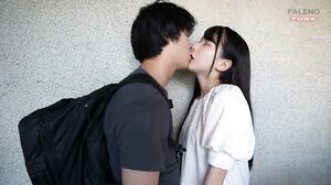 FTK-032 Every day, I have an affair with a neighbor in the same apartment building, kissing her for 3 minutes at the front door. It seems that she was trying to keep the affair to herself, but it escalated... The beautiful and pure wife #03 Hikaru-san is