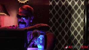 Alt Erotic - Dragon girl Amber Luke gets fucked by the director