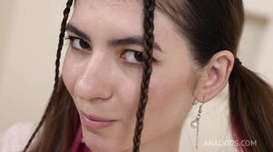 LegalPorno - ViraGoldFilms - Luna Lynx