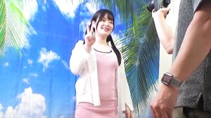 STVF-083 Amateur panty shots at home, personal photo shoot vol.83. Extreme cosplay to liven up your Halloween party. Get excited by the slender body shining in the dark!