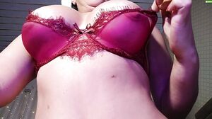 PocahhontasBella - Brazilian MILF with Hard and Big Nipples Rubbing her Tits