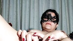 PocahhontasBella - Brazilian MILF with Perfect Body and a Pink Vibrator