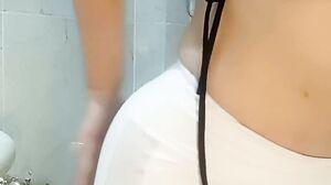 PocahhontasBella - Brazilian Woman with Sculptural Body and Big Ass Changing Clothes