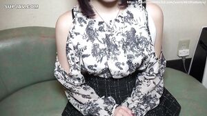 ★Bonus: Uncensored and vaginal camera ♀132 SSS-class super cute Miona-chan, 20 years old, is appearing in a creampie POV. That's crazy, Ishiba-san!! Ishiba-san! Stop eating your rice balls and let's watch this together and get horny!