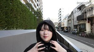 Treasure found. Transparency similar to Haruka Aya and a captivating anime voice!! A 19-year-old live streamer who grew up in a hothouse. Knockout 2 ejaculations with her cute voice