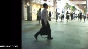 Raw Creampie Super Spree!!! Unreleased 3rd, 4th, and 5th shots!!! Total of 7 shots!!! Relaxing gal squirts!! Super long 2.5 hours!! Original version including unreleased shots!!