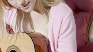 Nikki Hill, Sofi Smile - Erotic Song