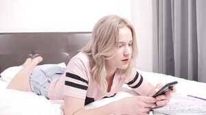 Nikki Hill - Parents Away, Anal Lovers Will Play