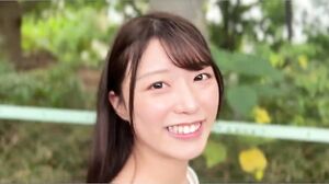 FSDSS-991 First time in her life, she has a sexual intercourse with a man! Ria Yoshizawa