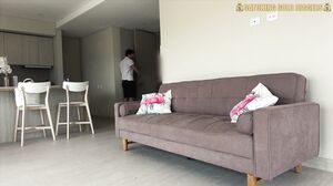 CatchingGoldDigger - Fake Photographer Picks up Latina Teen for a Photoshoot & Sex