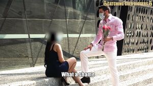 CatchingGoldDigger - Mexican Big Booty Gold Digger Gets Fucked for Valentines Day