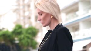 JacquieEtMichelTV – Anouk - 30 Years Old, Psychologist