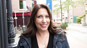 MeidenVanHolland – Daphne Doet Stout In Den Haag