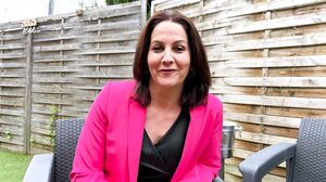 JacquieEtMichelTV - Ellie 37 Years Old, Hospital Secretary In Metz