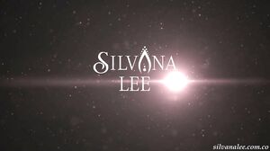 Silvana Lee - Jag Knullar En Bystig Colombiansk MILF Silvana Lee Bredvid Min Hanhustru