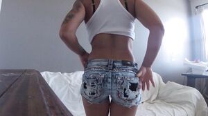 Littlebuffbabe - MMMM Nice Ass and Wet Pussy Riding Dildo