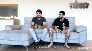 Matheus Castro - Francesa Da Bunda Grande Fodendo Com Dois Amigos - Menage E Dupla Penetração