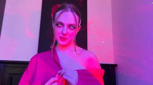 Arisha Mills - A Girl from the Planet Mars came and Fucked me!