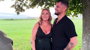 JacquieEtMichelTV – Julia, 36 years old, from Bandol!