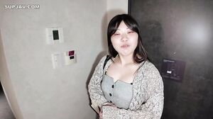 A student on her way home from exercise is fucked hard, her eyes roll back as she is penetrated deep inside, and at the end she is creampied without hesitation