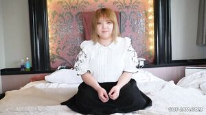 500 yen! 263_【Request play neck-holding sex】For advanced users! Fuu-chan, a self-proclaimed masochistic pig, begs to be playd harder! She is neck-holded while being fucked by a raw dick, and she screams in convulsions! Fuu-chan Chapter 11【Overseas version